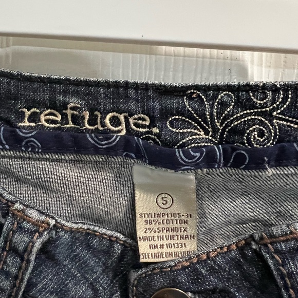 Refuge Jeans Women’s Size 5 98% Cotton 2% Spandex - Picture 3 of 7
